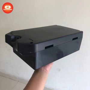Hộp bình ắc quy xe 133M